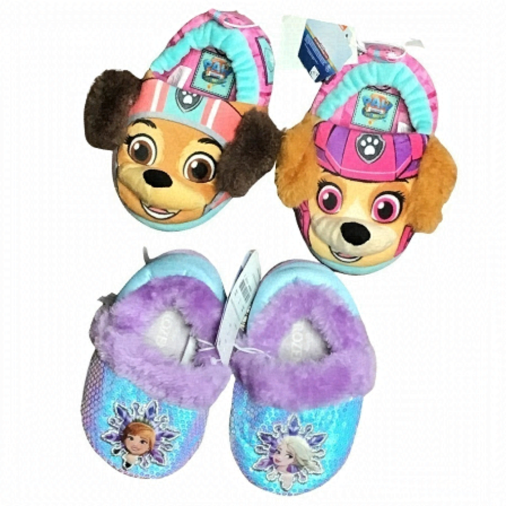 𝅺FROZEN and Paw Potral Cozy Plush Slip on House Slippers